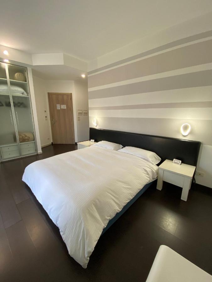 Hotel Angi Fosso  Luaran gambar