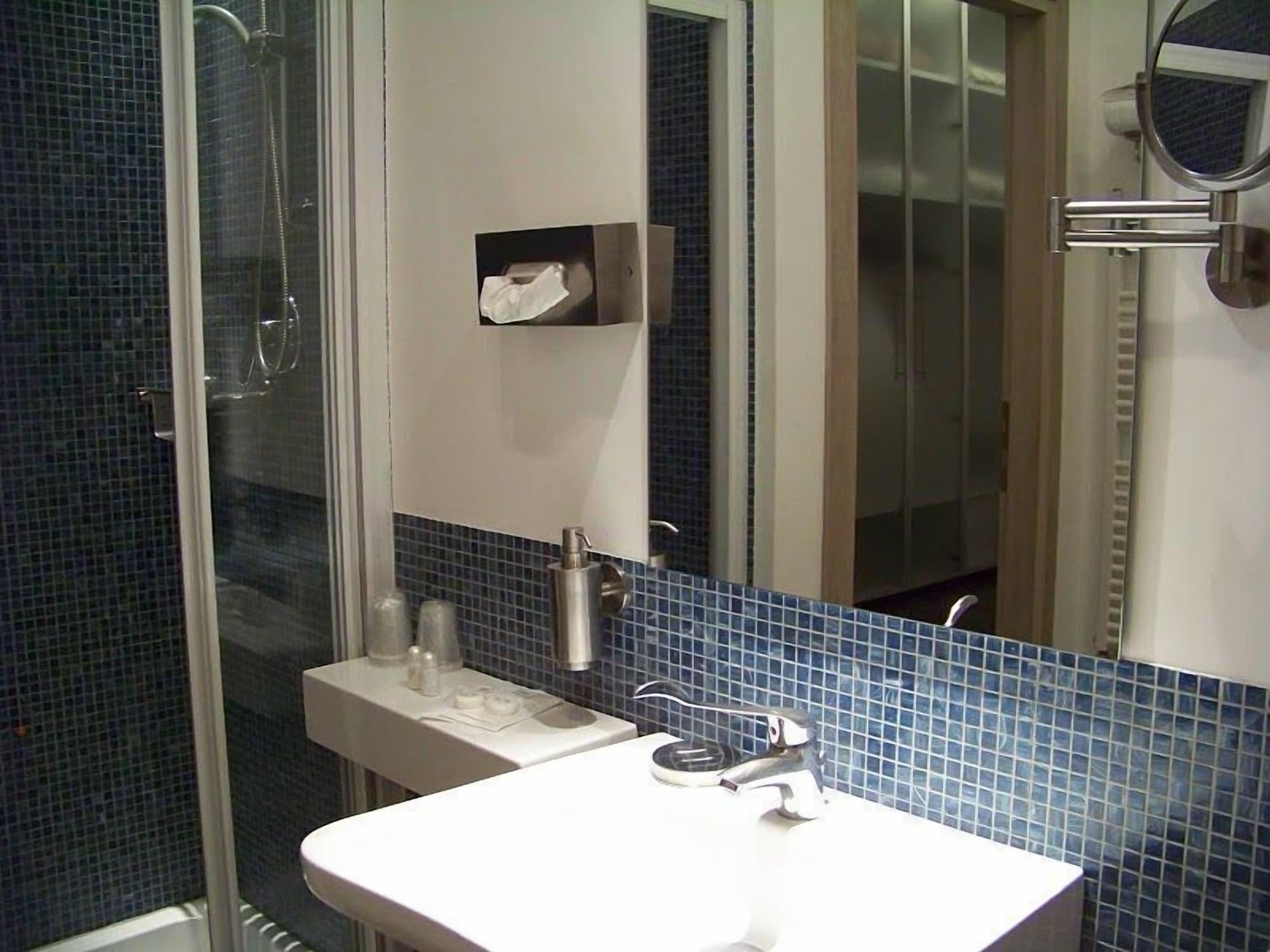 Hotel Angi Fosso  Luaran gambar